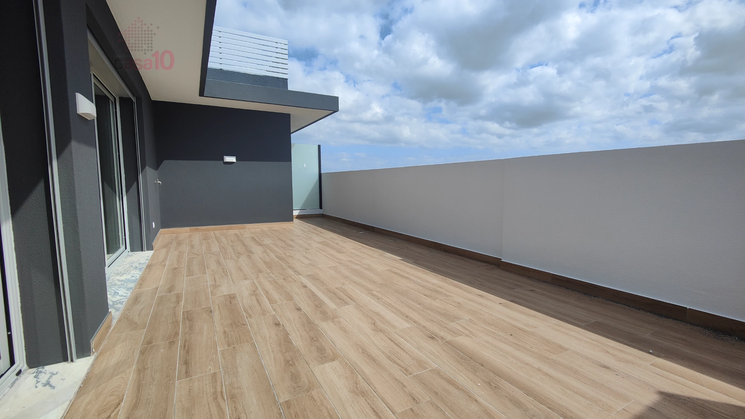 3+2 BEDROOM DUPLEX FOR SALE, UNDER CONSTRUCTION, IN A REFERENCE AREA IN MONTIJO